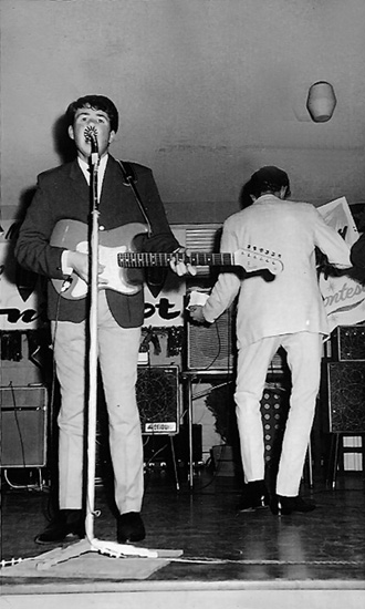 The Detours - Laredo era